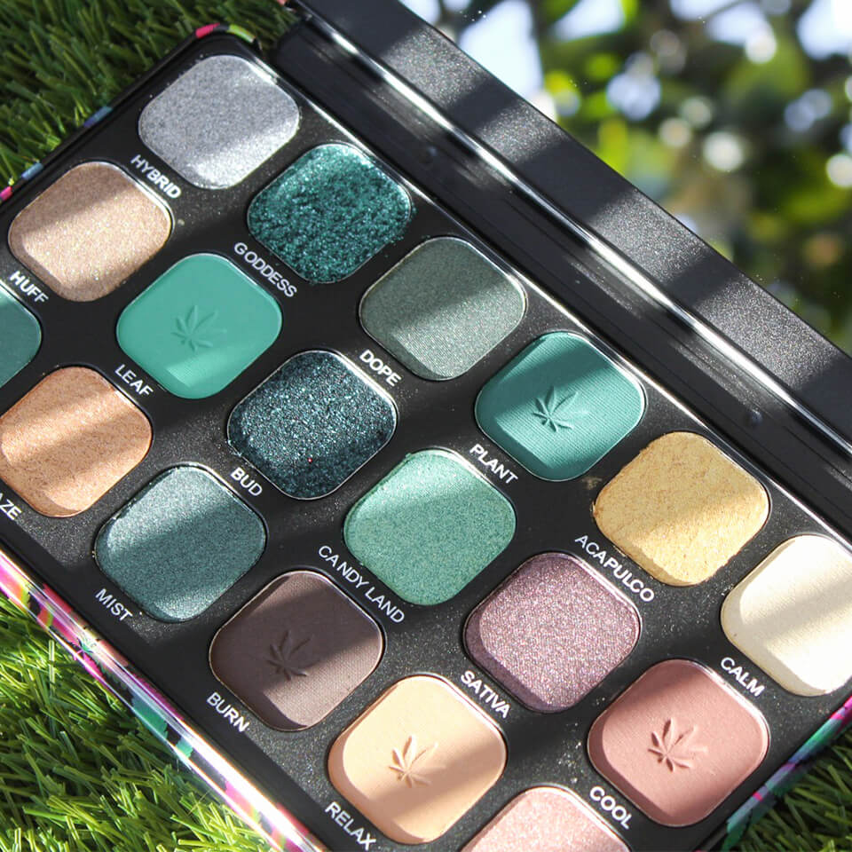 An image of the Makeup Revolution Forever Flawless Chilled with cannabis sativa Eyeshadow Palette!