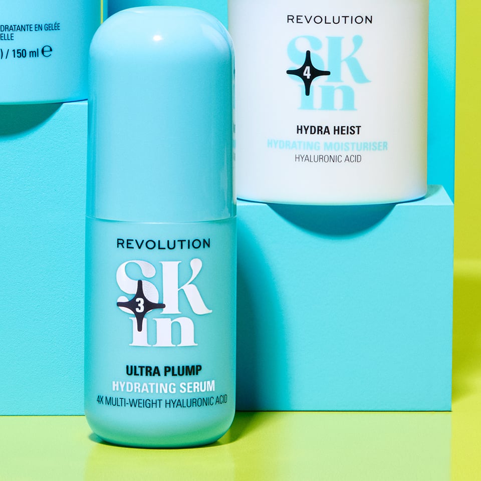 An image of Revolution Skincare Hyaluronic Acid Hydrating Gel Moisturiser submerged in water